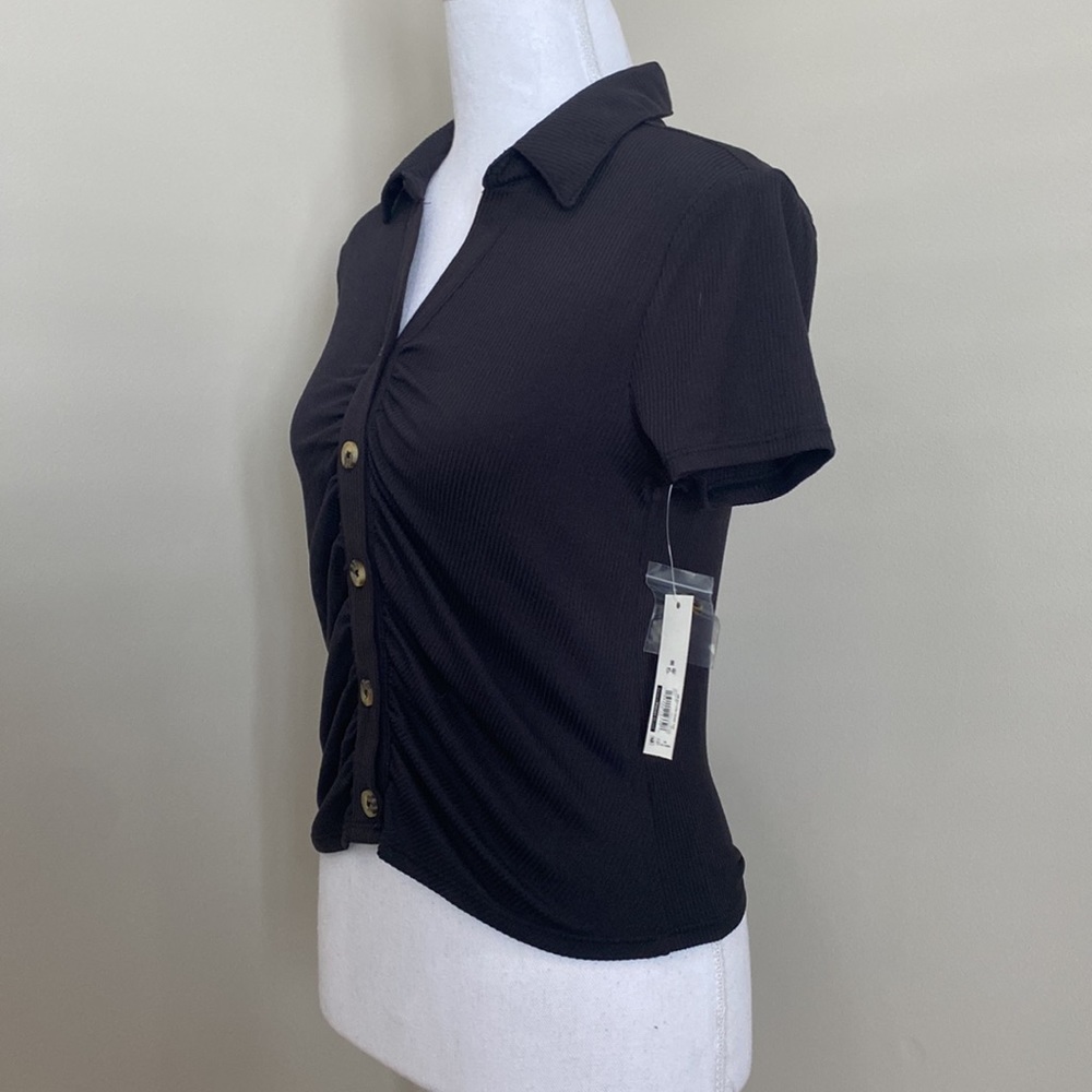 Black Light Knit Top with Button Details and Collared V-Neck​ - Picture 4 of 8